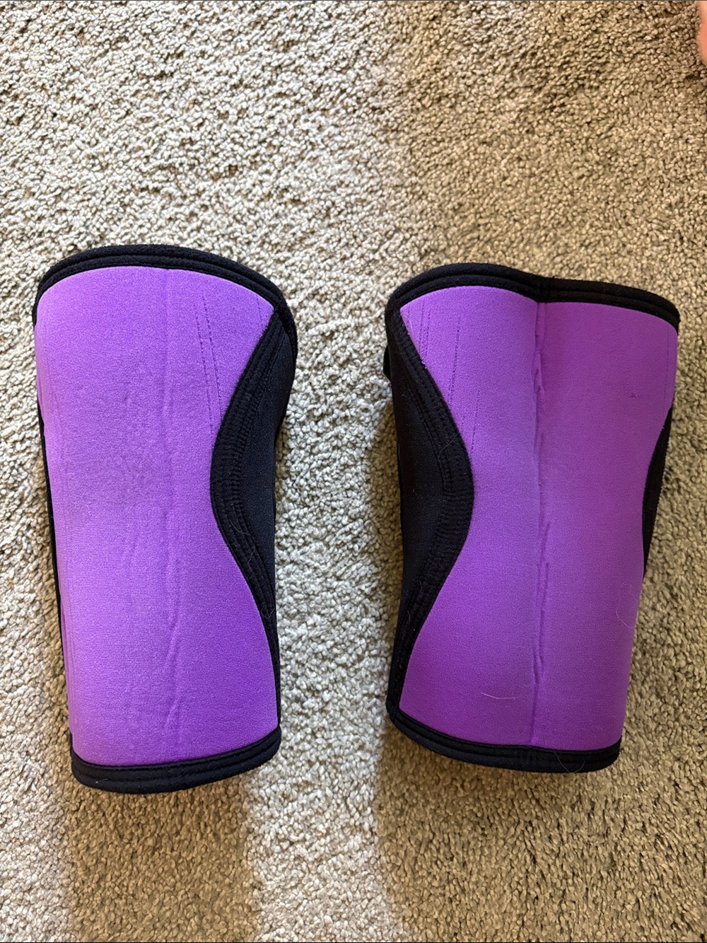 Purple Neoprene Knee Support Sleeves - Medium